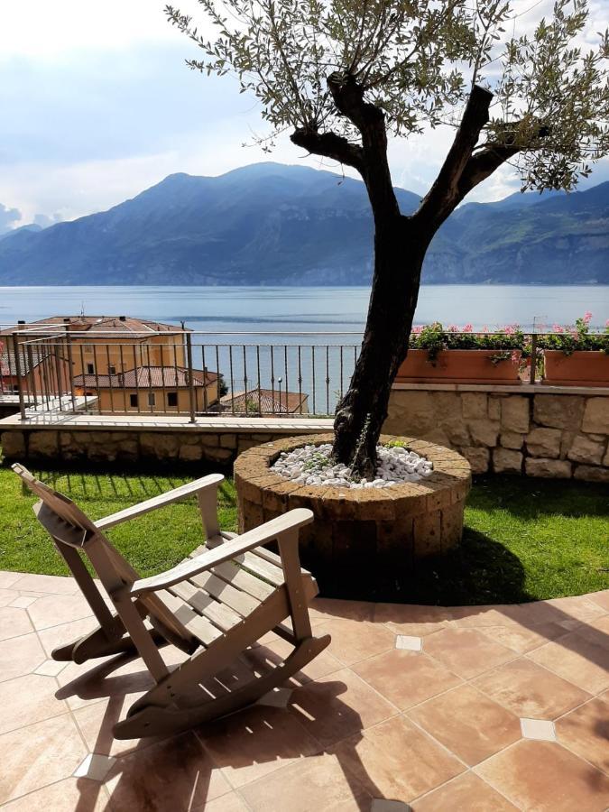 Bmp Apartment Deluxe 1 Jacuzzi Riscaldata Privata Vista Lago Di Garda Бренцоне-суль-Гарда Екстер'єр фото