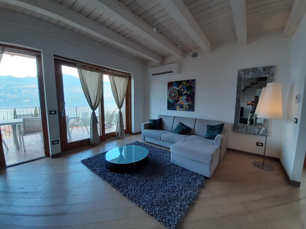 Bmp Apartment Deluxe 1 Jacuzzi Riscaldata Privata Vista Lago Di Garda Бренцоне-суль-Гарда Екстер'єр фото