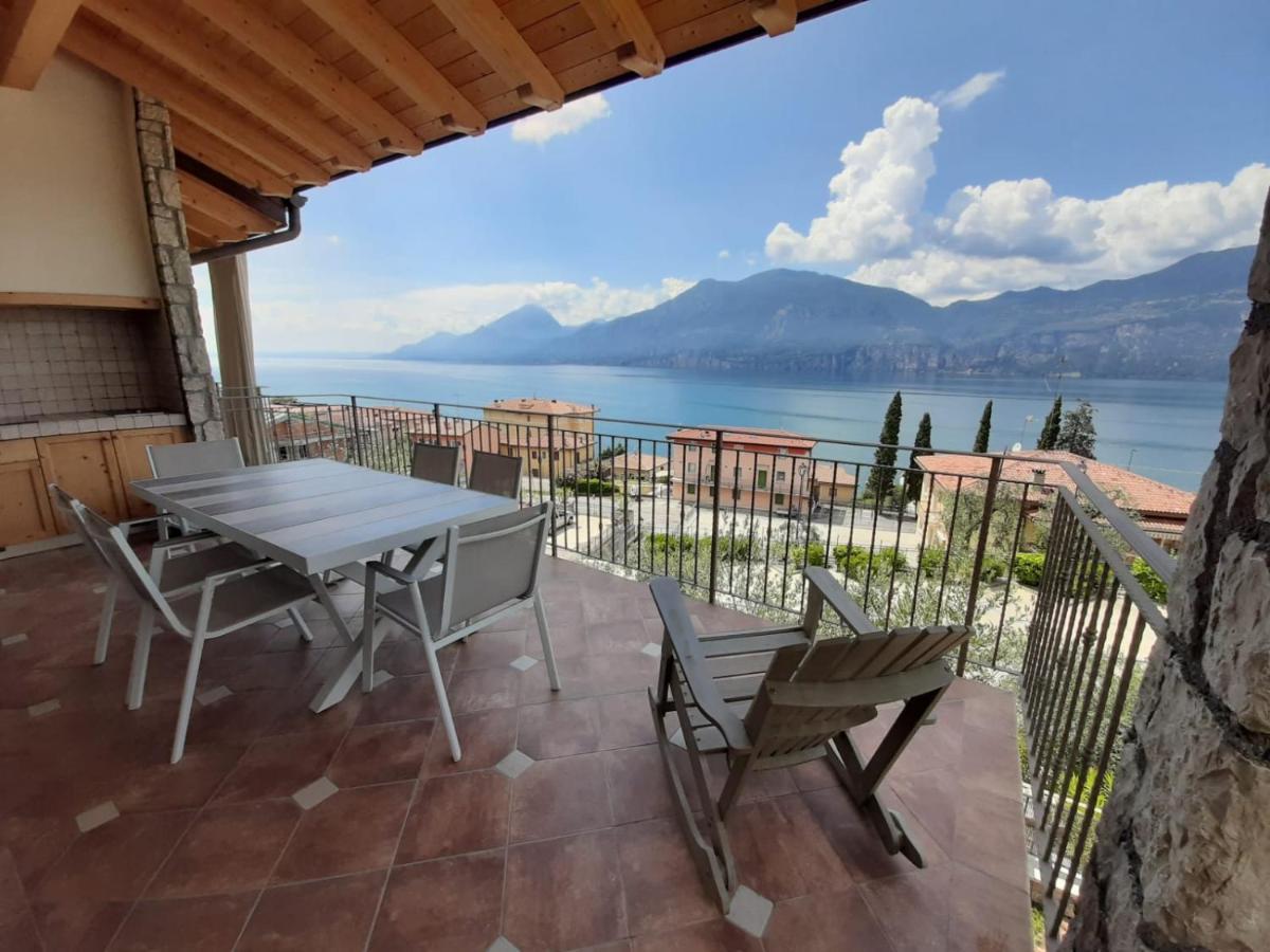 Bmp Apartment Deluxe 1 Jacuzzi Riscaldata Privata Vista Lago Di Garda Бренцоне-суль-Гарда Екстер'єр фото