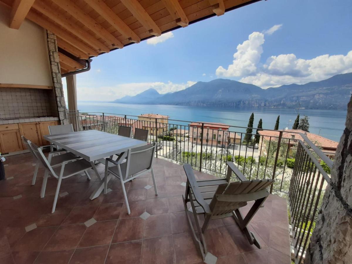 Bmp Apartment Deluxe 1 Jacuzzi Riscaldata Privata Vista Lago Di Garda Бренцоне-суль-Гарда Екстер'єр фото