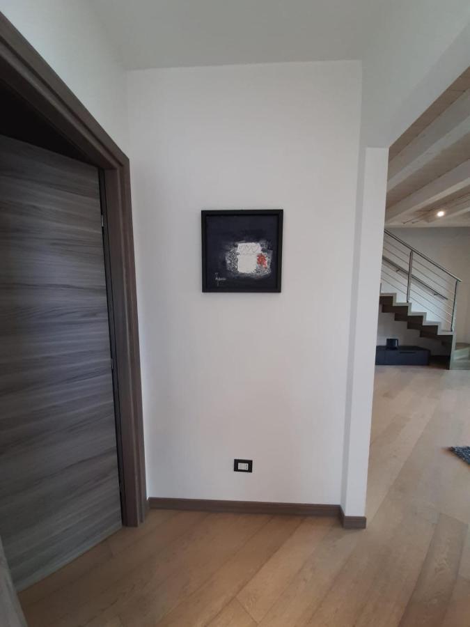 Bmp Apartment Deluxe 1 Jacuzzi Riscaldata Privata Vista Lago Di Garda Бренцоне-суль-Гарда Екстер'єр фото